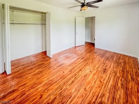 20 Greenwood Avenue Wanaque NJ 07420