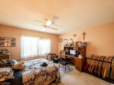 564 Old Nassau Road Monroe NJ 08831