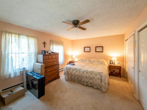 564 Old Nassau Road Monroe NJ 08831