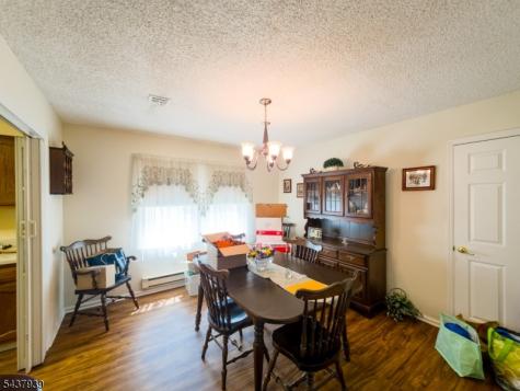 564 Old Nassau Road Monroe NJ 08831