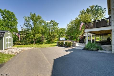 302 Kelly Drive Branchburg NJ 08853