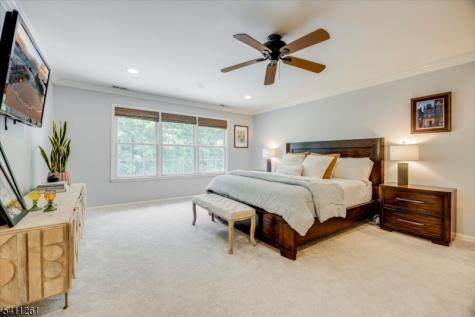 15 Winding Ridge Road Jefferson NJ 07849