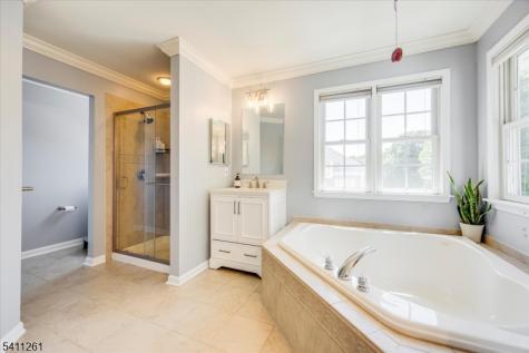 15 Winding Ridge Road Jefferson NJ 07849