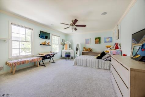 15 Winding Ridge Road Jefferson NJ 07849