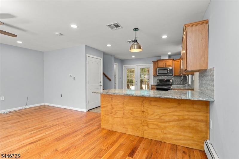 139 Harris Avenue Hopatcong NJ 07874