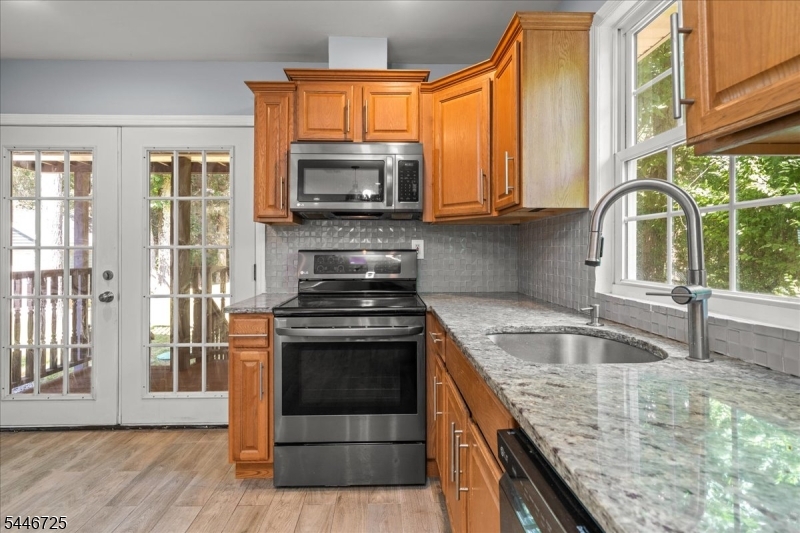 139 Harris Avenue Hopatcong NJ 07874