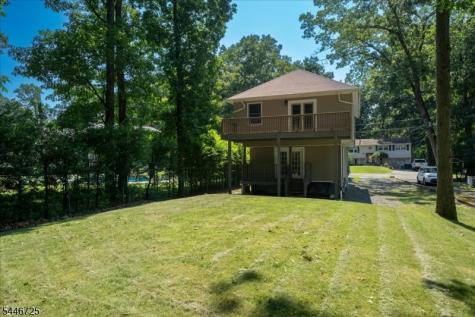 139 Harris Avenue Hopatcong NJ 07874