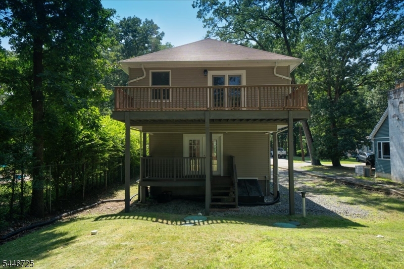 139 Harris Avenue Hopatcong NJ 07874
