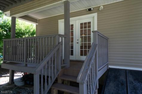 139 Harris Avenue Hopatcong NJ 07874