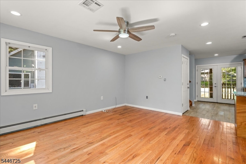 139 Harris Avenue Hopatcong NJ 07874