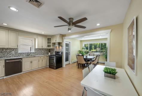 20 Riverview Circle Little Falls NJ 07424