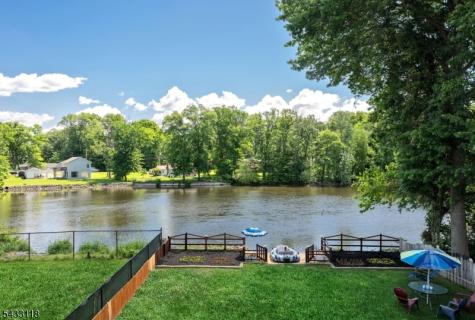 20 Riverview Circle Little Falls NJ 07424