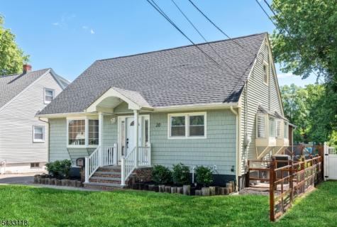 20 Riverview Circle Little Falls NJ 07424