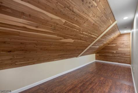 20 Riverview Circle Little Falls NJ 07424