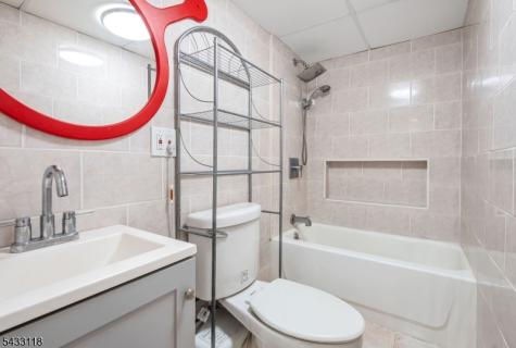 20 Riverview Circle Little Falls NJ 07424
