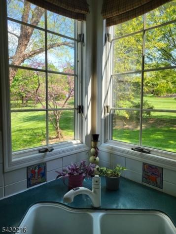 5 Pauma Valley Court Montgomery NJ 08558