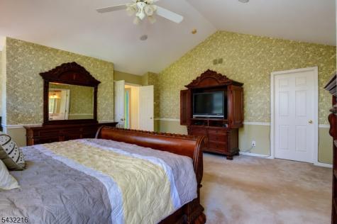 5 Pauma Valley Court Montgomery NJ 08558