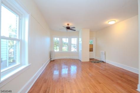 55 Thompson Street Raritan NJ 08869