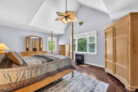 1 Wyckoff Way Hillsborough NJ 08844