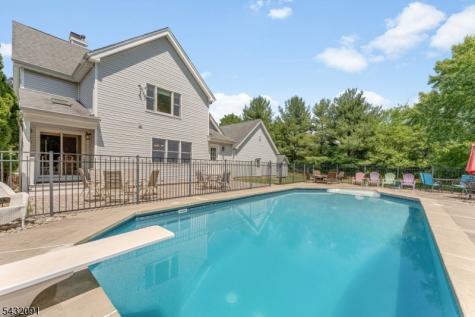 1 Wyckoff Way Hillsborough NJ 08844