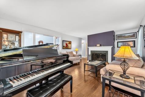 1 Wyckoff Way Hillsborough NJ 08844