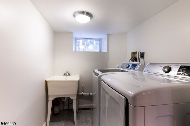 3 Hillside Avenue Nutley NJ 07110
