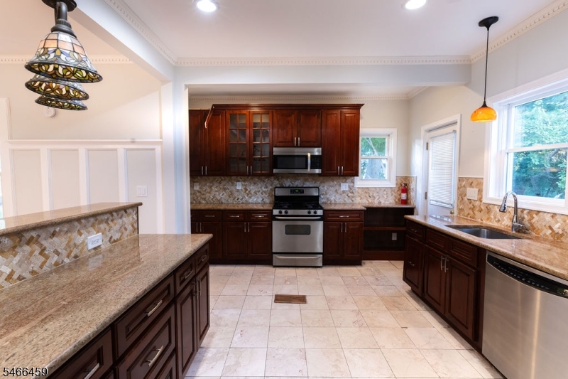 3 Hillside Avenue Nutley NJ 07110