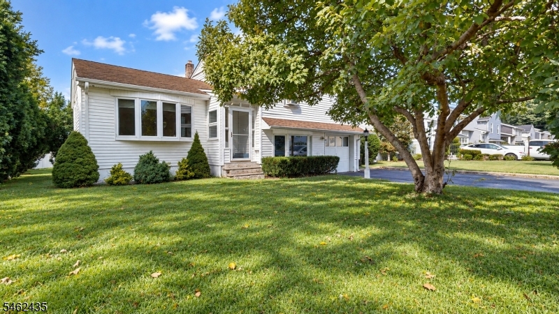 30 Pembrook Drive Kenilworth NJ 07033