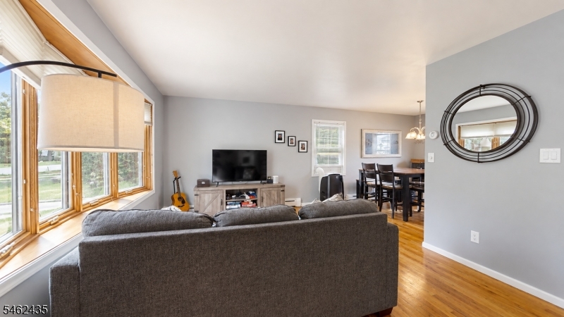 30 Pembrook Drive Kenilworth NJ 07033