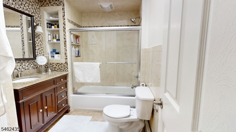 30 Pembrook Drive Kenilworth NJ 07033