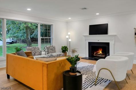 9 Crestview Court Montclair NJ 07042