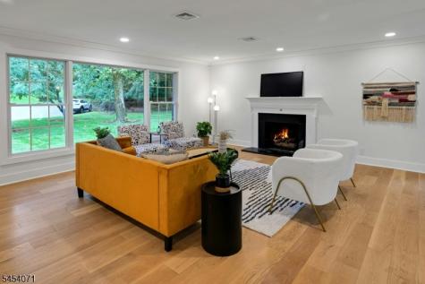 9 Crestview Court Montclair NJ 07042