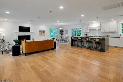 9 Crestview Court Montclair NJ 07042