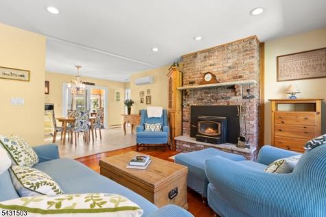 4 Spruce Court Vernon NJ 07422