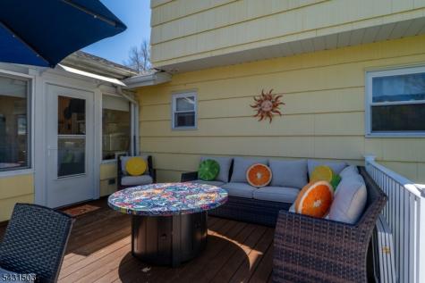 4 Spruce Court Vernon NJ 07422