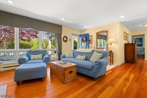 4 Spruce Court Vernon NJ 07422