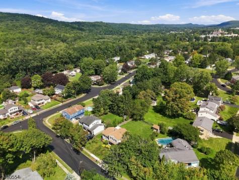 111 Ferris Place Hackettstown NJ 07840