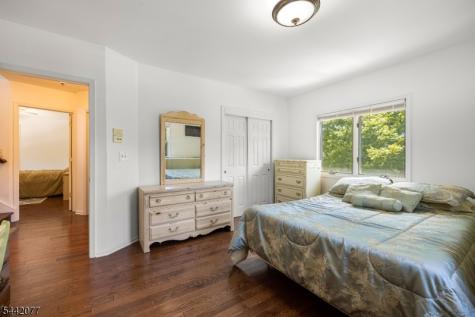 15 E Pierrepont Avenue Rutherford NJ 07070
