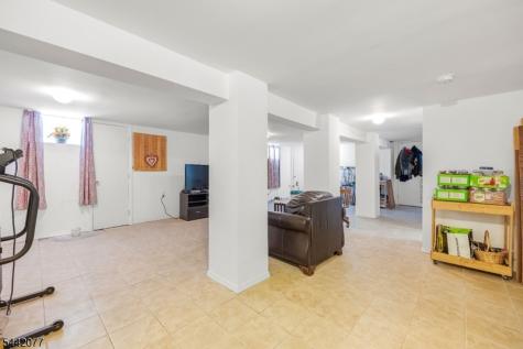 15 E Pierrepont Avenue Rutherford NJ 07070