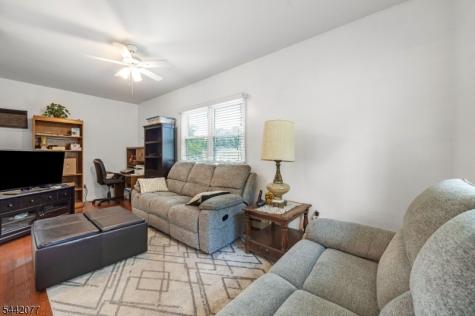 15 E Pierrepont Avenue Rutherford NJ 07070