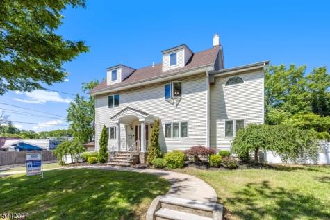 15 E Pierrepont Avenue Rutherford NJ 07070