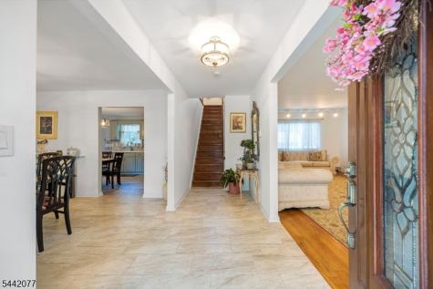 15 E Pierrepont Avenue Rutherford NJ 07070