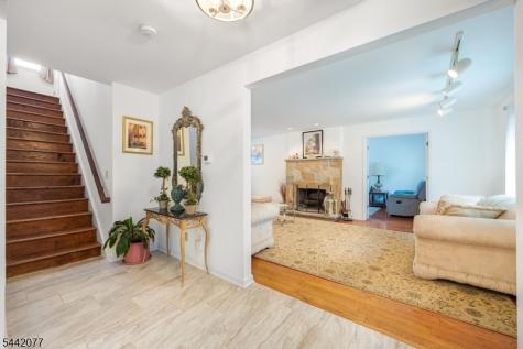 15 E Pierrepont Avenue Rutherford NJ 07070