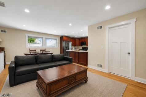 266 Milltown Road Springfield NJ 07081