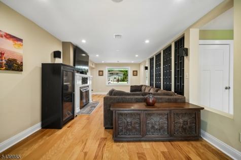 266 Milltown Road Springfield NJ 07081