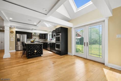 266 Milltown Road Springfield NJ 07081