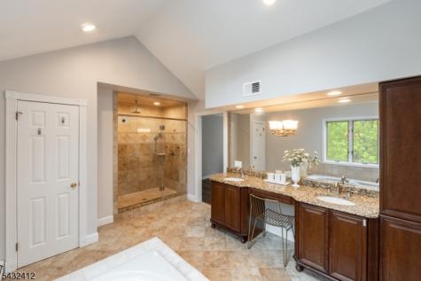 10 Golden Corner Way Randolph NJ 07869