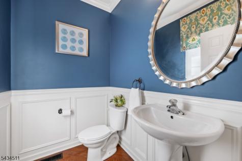 4 Murphy Drive Hillsborough NJ 08844