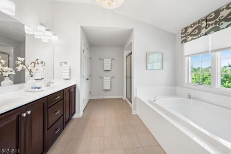 4 Murphy Drive Hillsborough NJ 08844