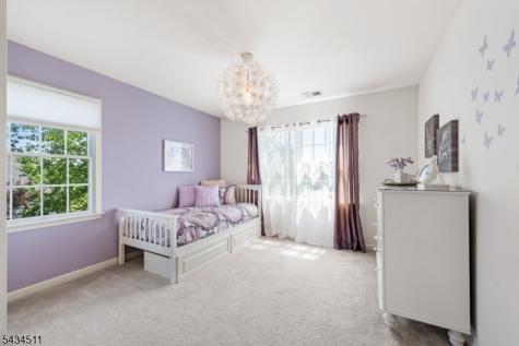 4 Murphy Drive Hillsborough NJ 08844